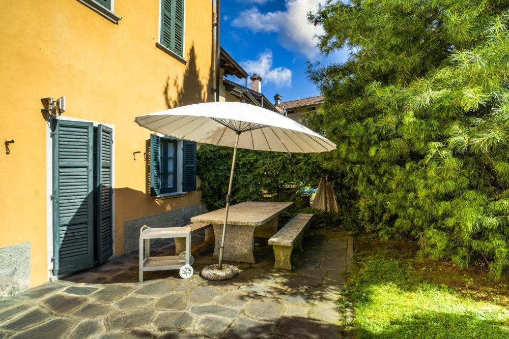 Residenza Al Lago San Maurizio D'opaglio Exterior foto